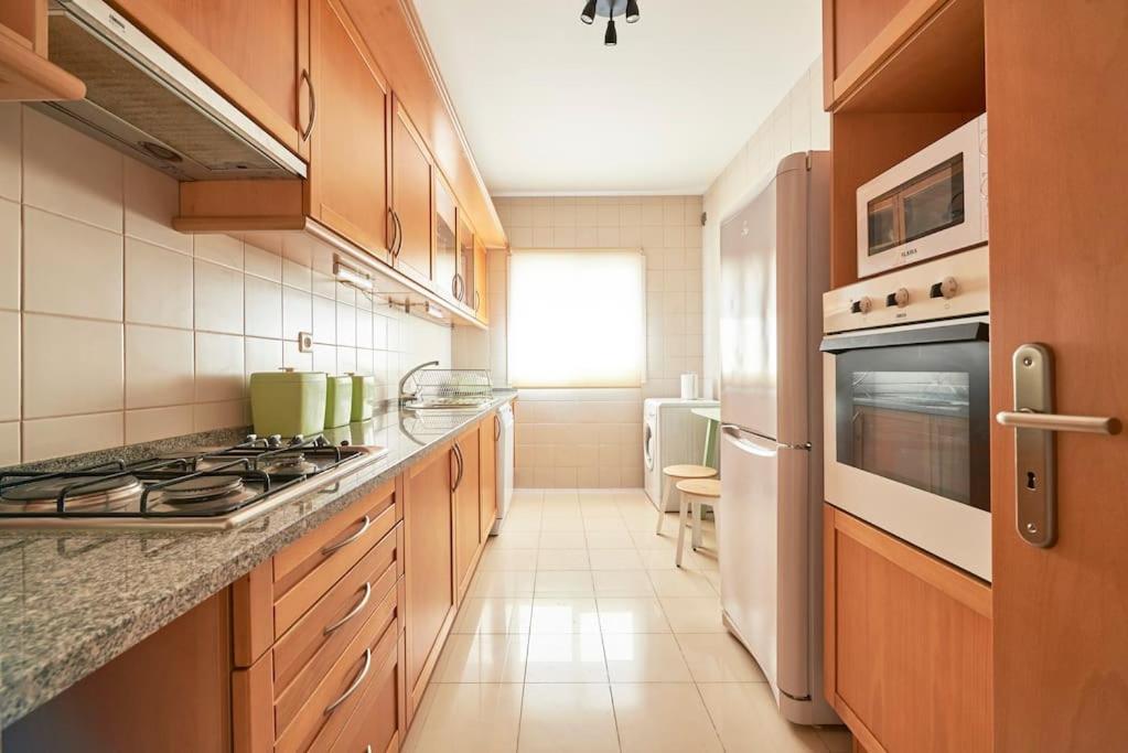 Modern Apartment In Parque Das Nacoes Lissabon Exterior foto